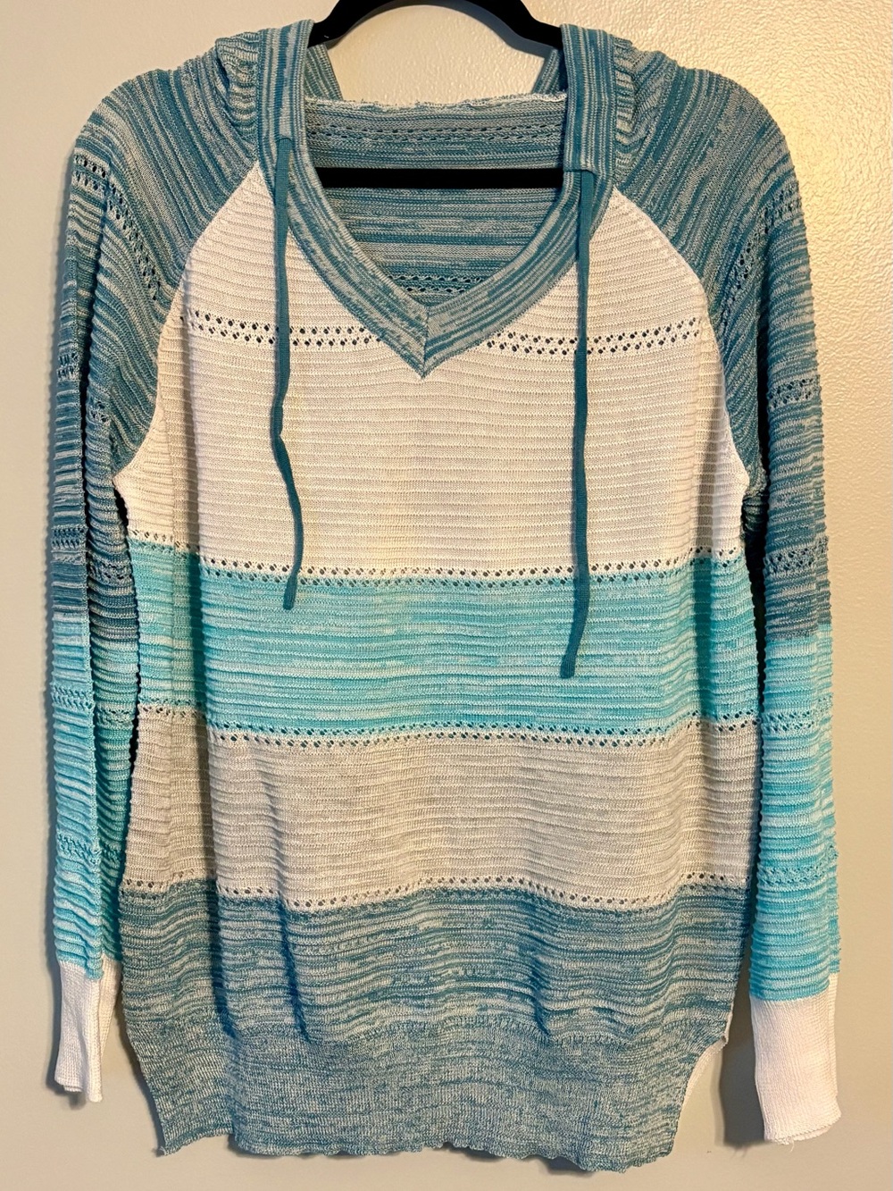 ❤️ Striped Hooded Pullover in Blues & White Size XL